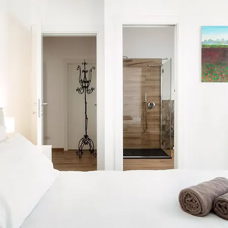 Daire Piazza Roma - The House Of Travelers